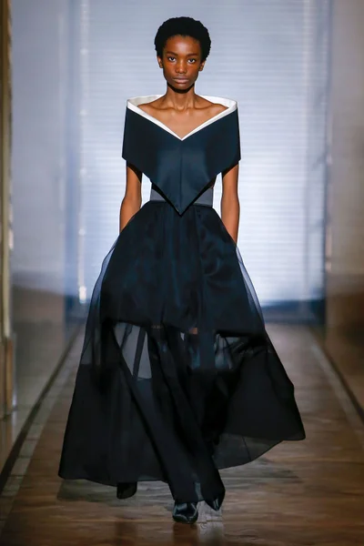 Look 2